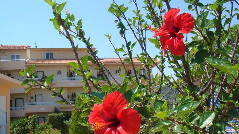 Lyristis Dinos Studios & Apartments Faliraki Esterno foto