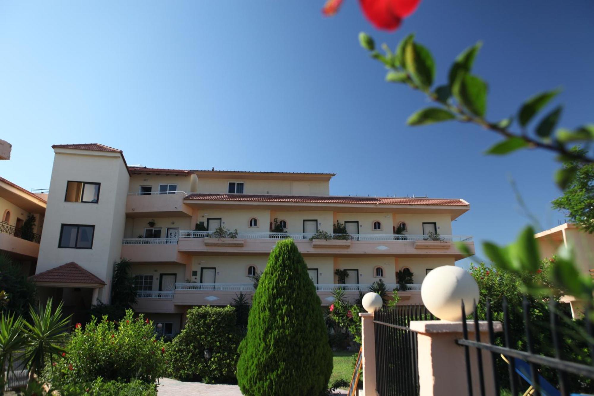 Lyristis Dinos Studios & Apartments Faliraki Esterno foto