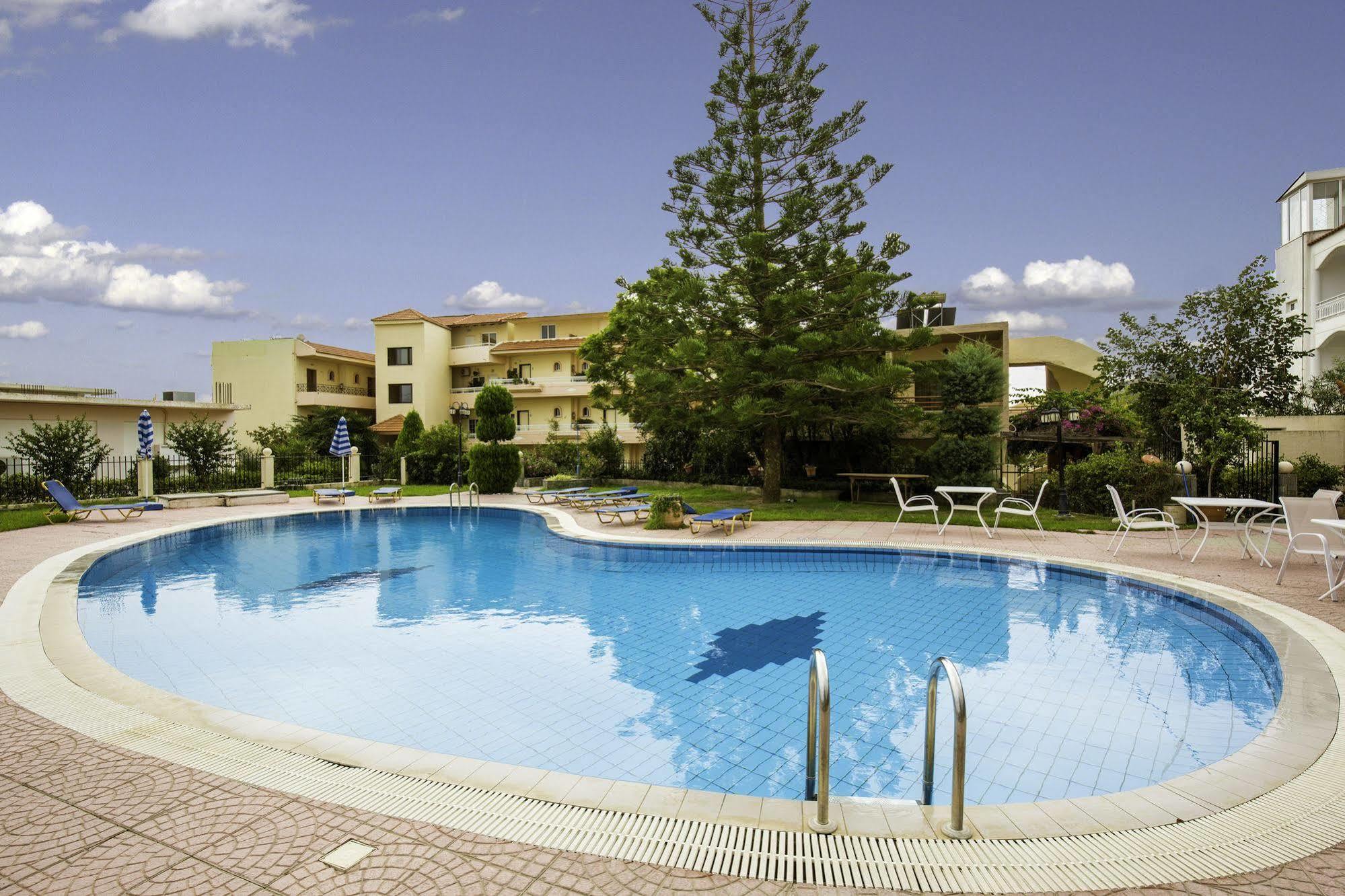 Lyristis Dinos Studios & Apartments Faliraki Esterno foto